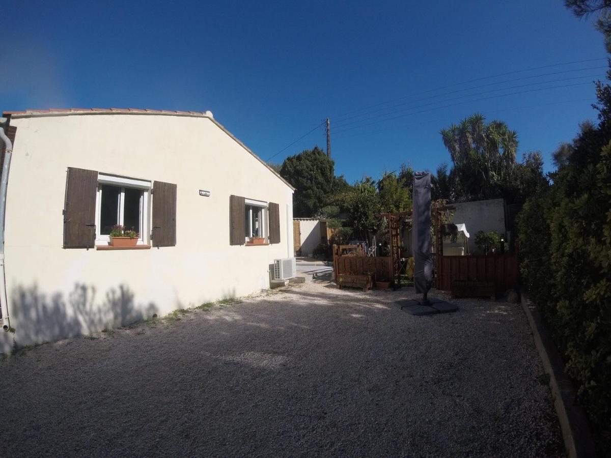 Sanarybeach Exterior foto